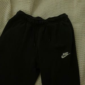 Nike joggers
